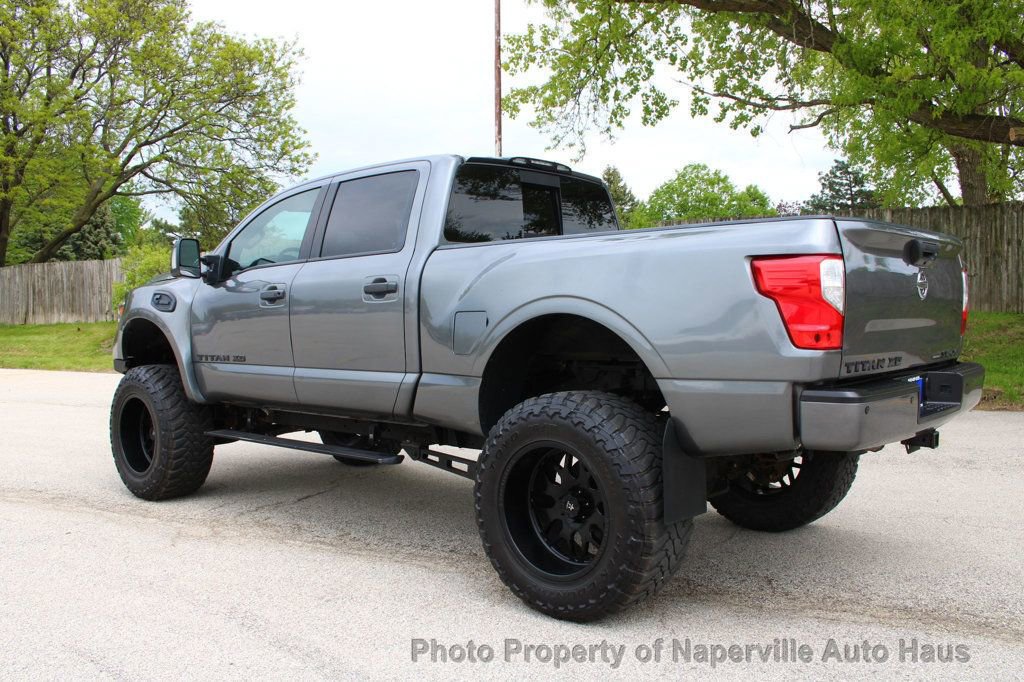 Used 2018 Nissan Titan SL w/ Midnight Edition AWD/4WD image 4