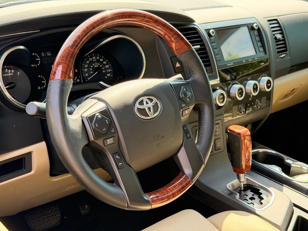 Used 2021 Toyota Sequoia Platinum AWD/4WD image 27