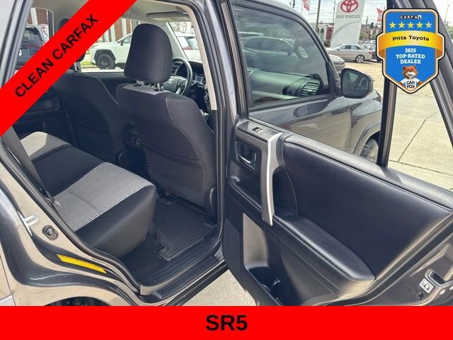 Used 2016 Toyota 4Runner SR5 RWD image 13