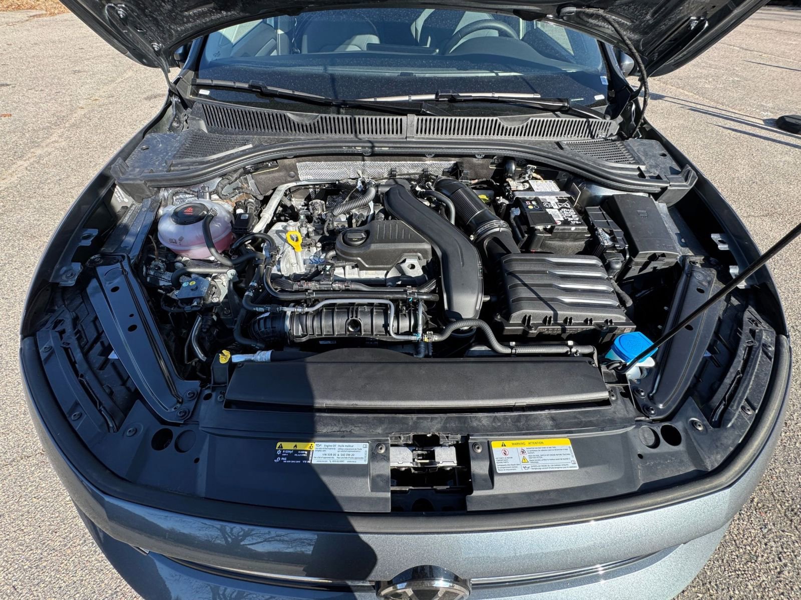 Used 2025 Volkswagen Jetta SE image 27