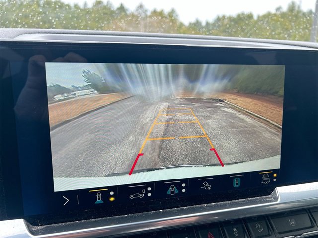 Used 2023 Chevrolet Silverado 1500 LTZ image 21