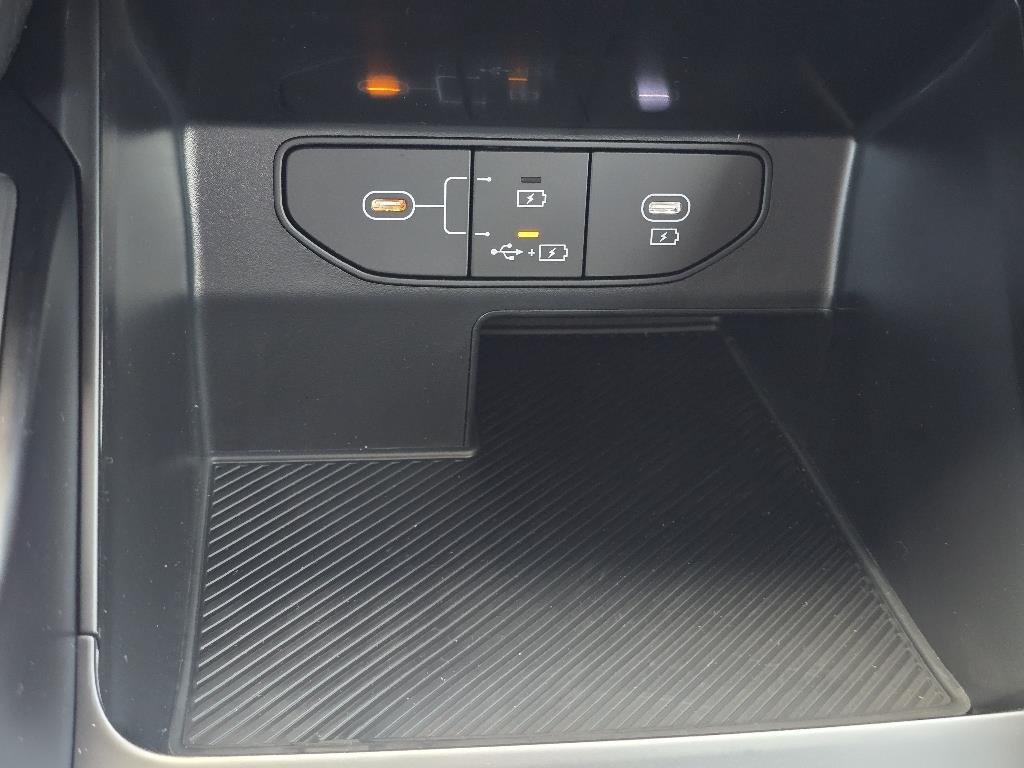 New 2026 Kia Sorento LX FWD image 11