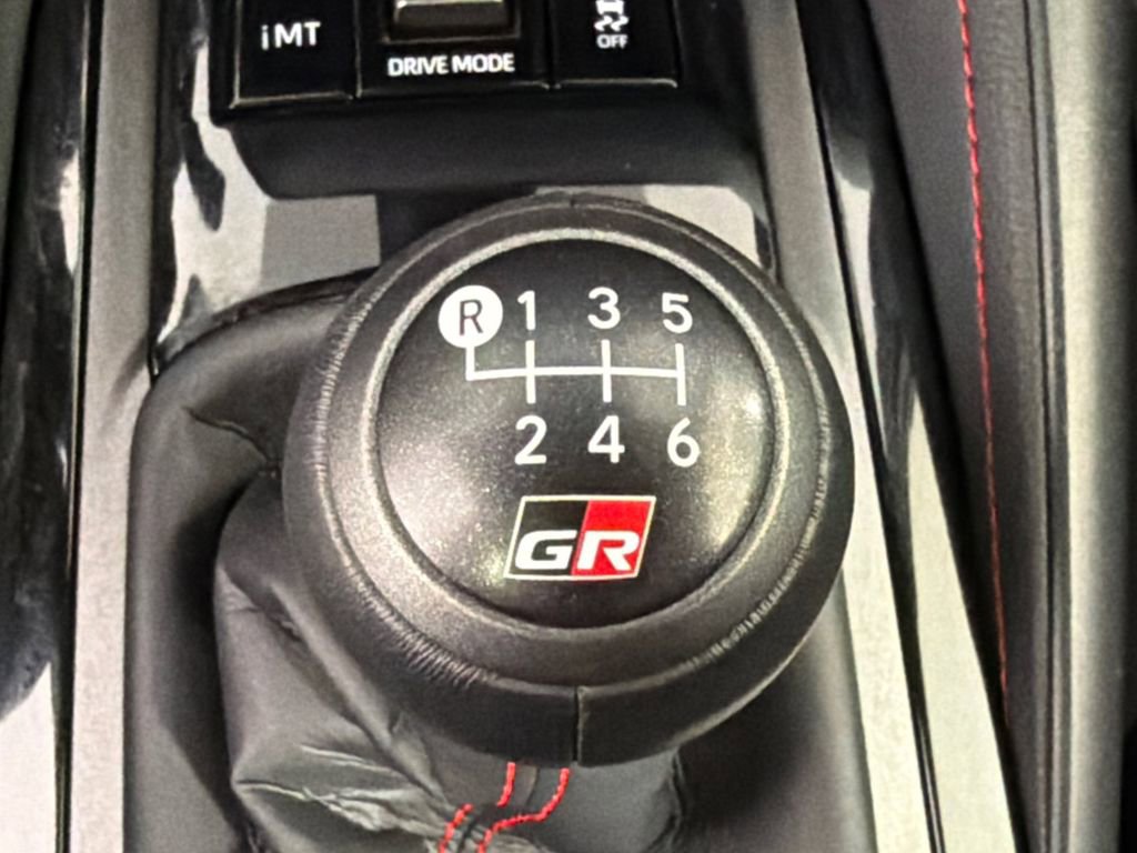 Used 2025 Toyota Corolla Premium image 32