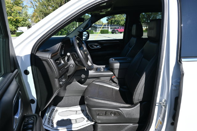 Used 2022 Chevrolet Tahoe High Country AWD/4WD image 29