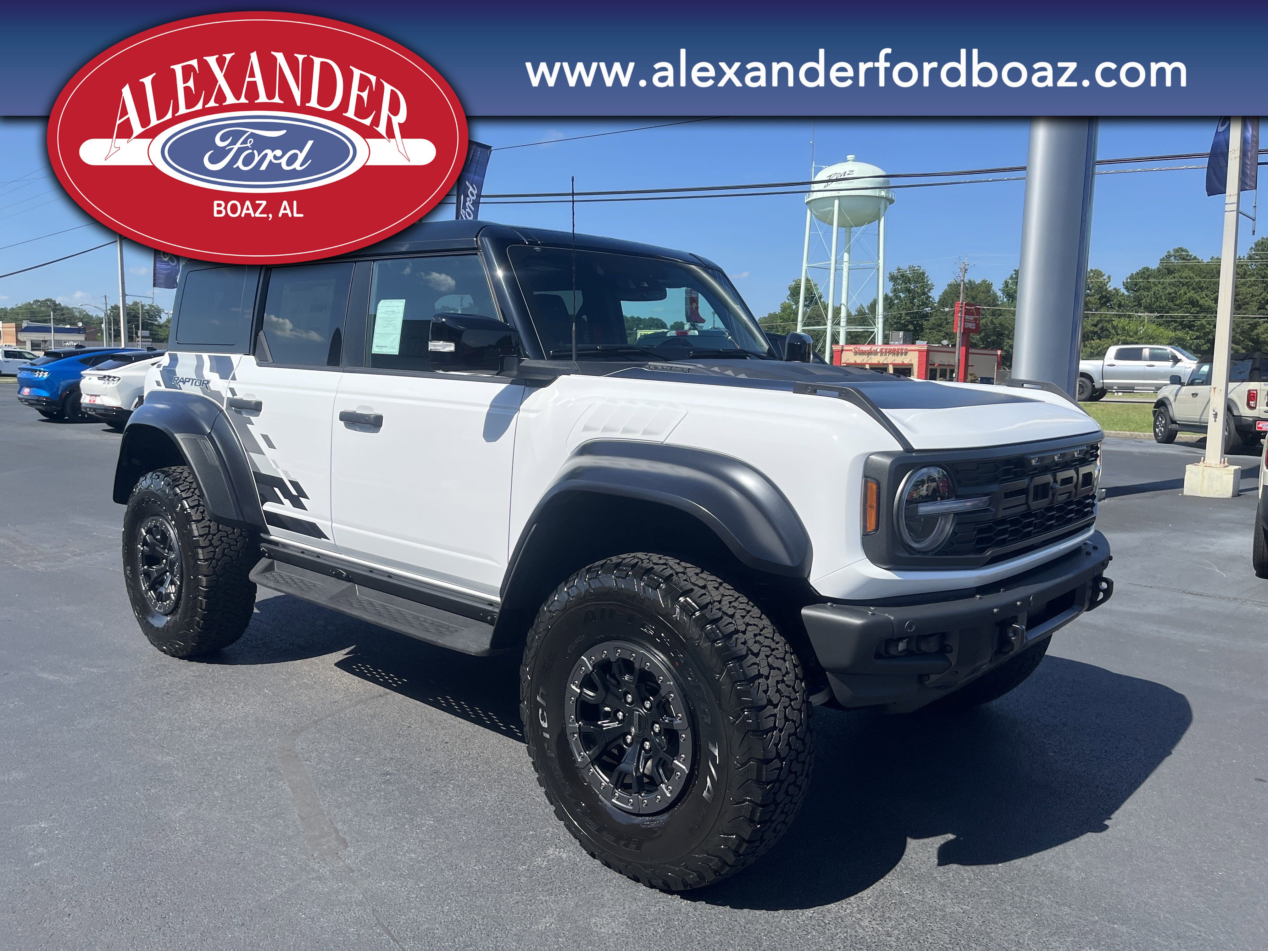 New 2025 Ford Bronco Raptor image 3