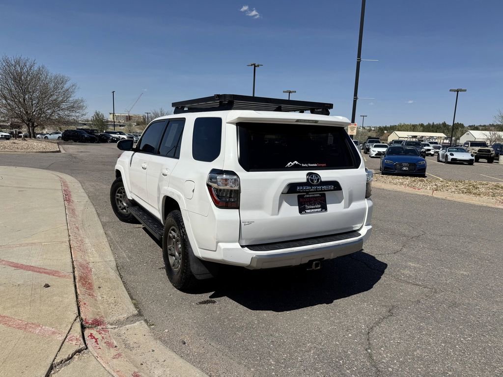 Used 2019 Toyota 4Runner TRD Off-Road AWD/4WD image 6