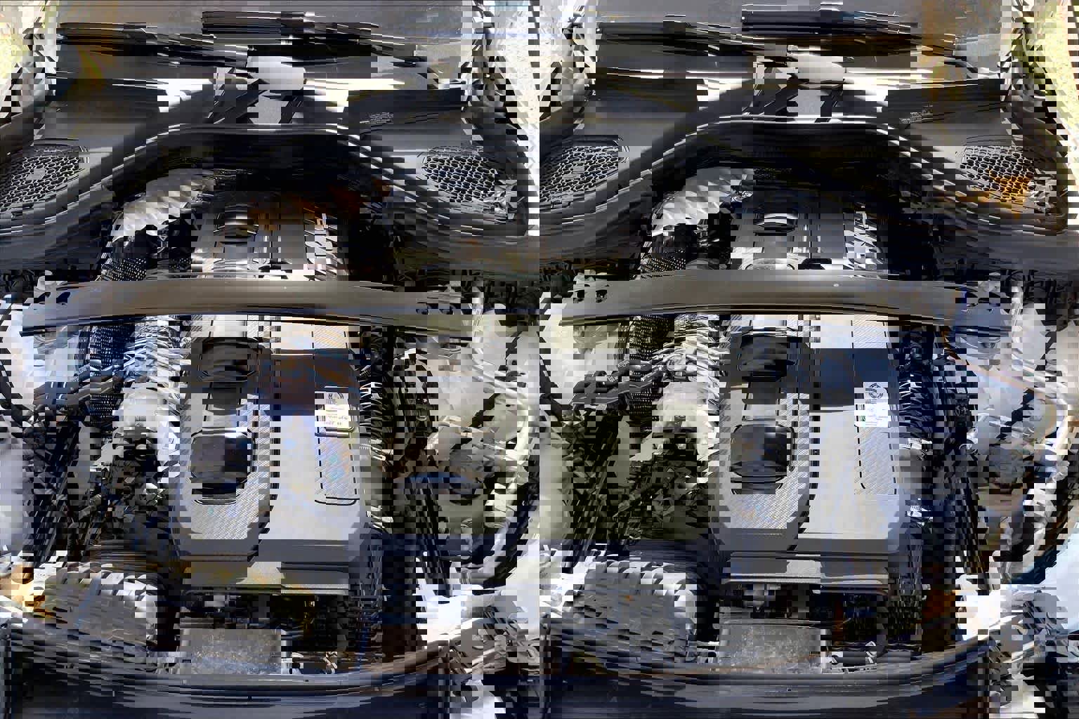 Used 2025 Mercedes-Benz GLC 43 AMG 4MATIC image 34