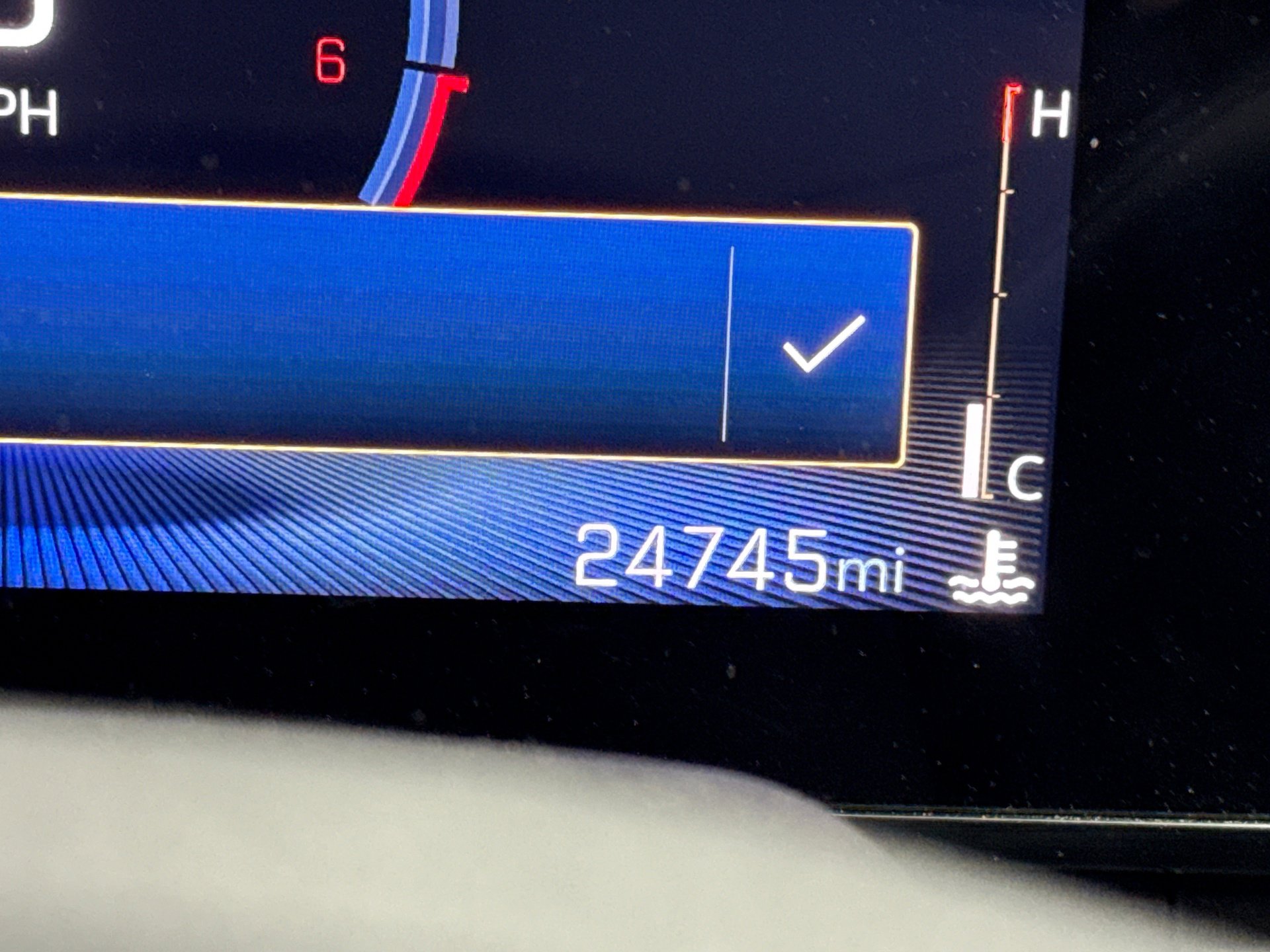 Used 2025 Chevrolet Trax ACTIV w/ Sunroof Package image 10