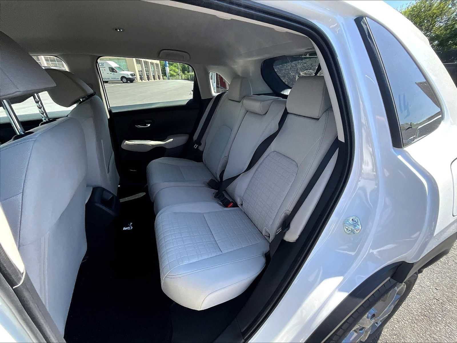 New 2026 Honda HR-V LX image 15