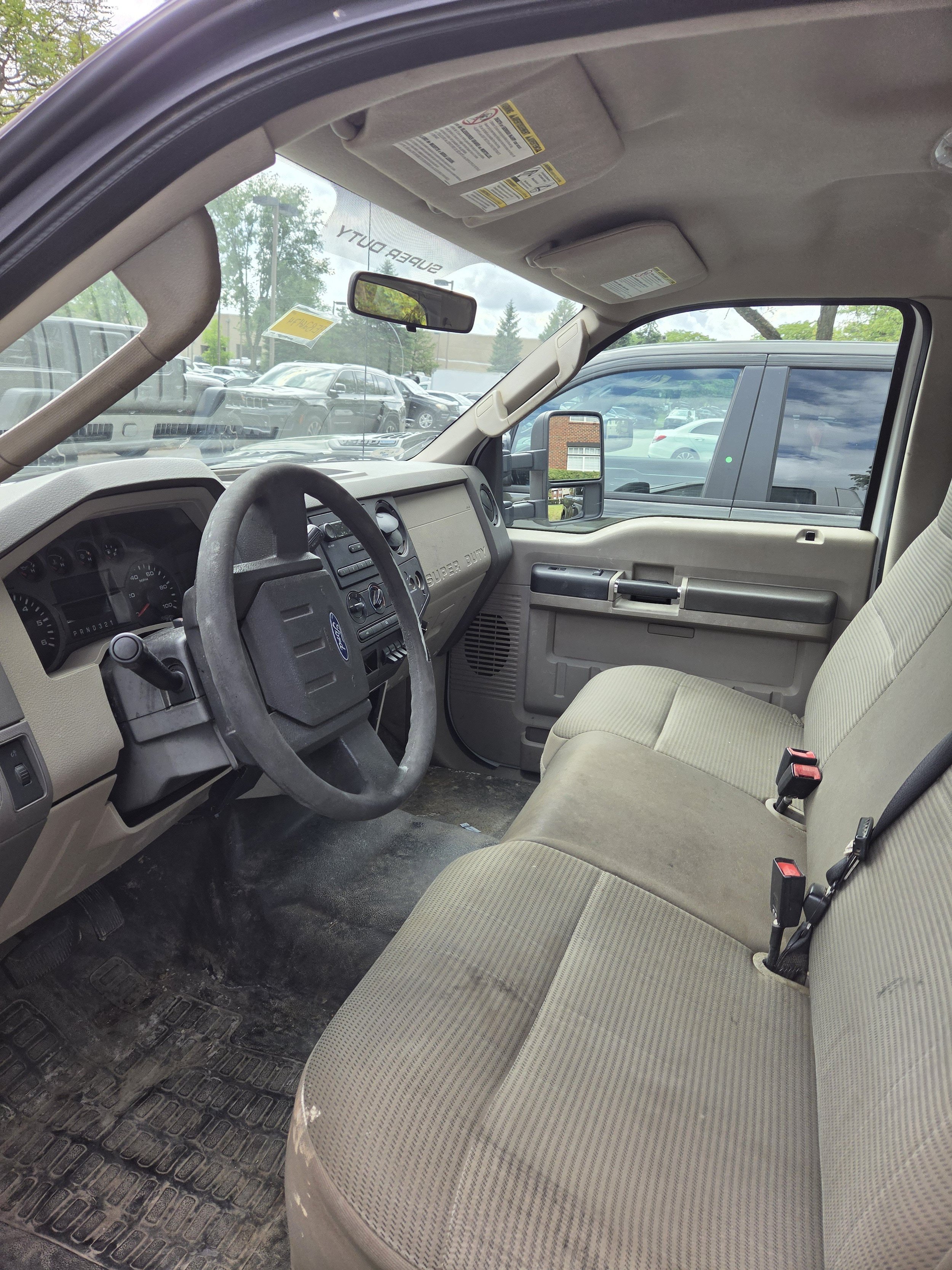 Used 2009 Ford F250 XL AWD/4WD image 3