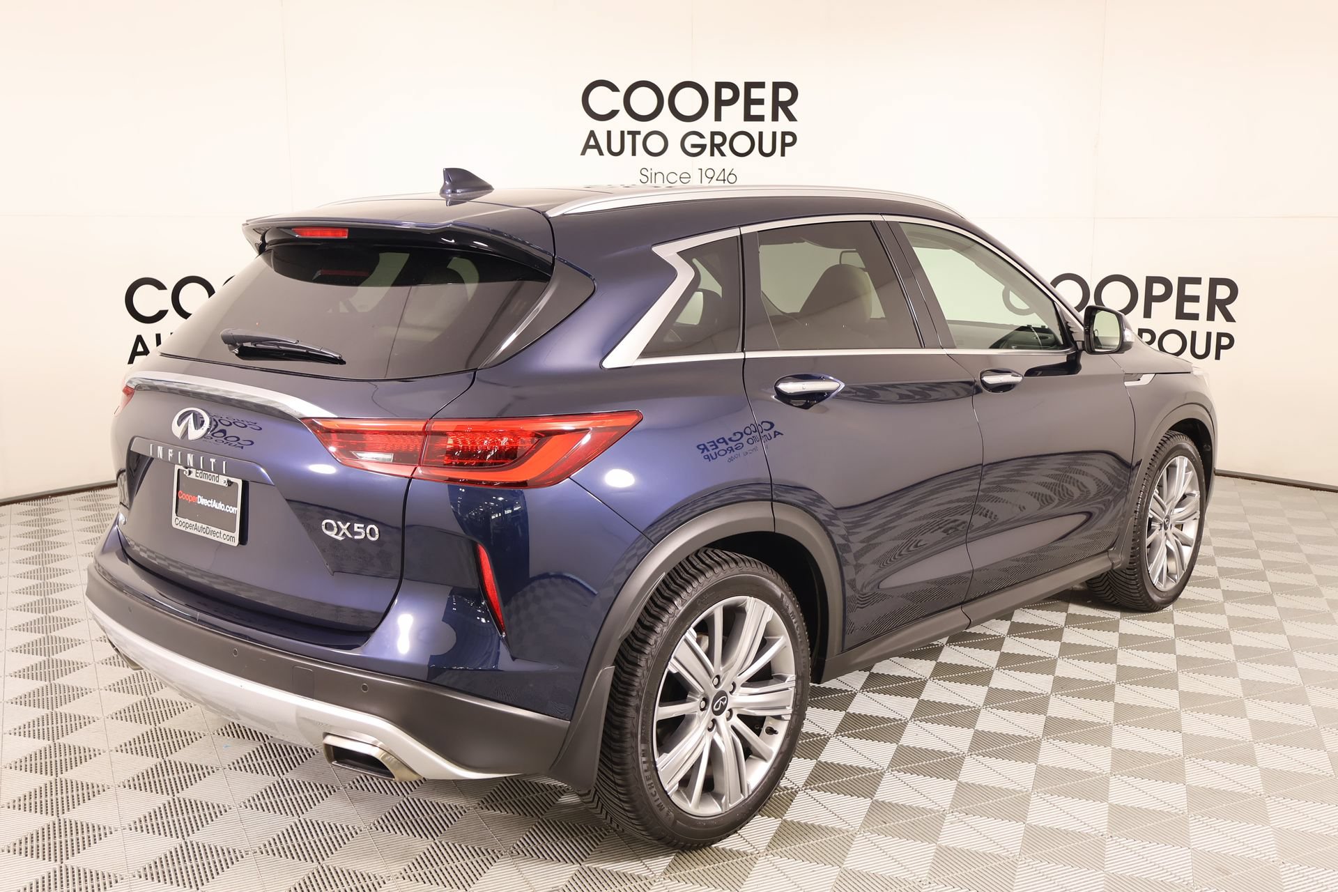 Used 2022 INFINITI QX50 Sensory AWD/4WD image 22