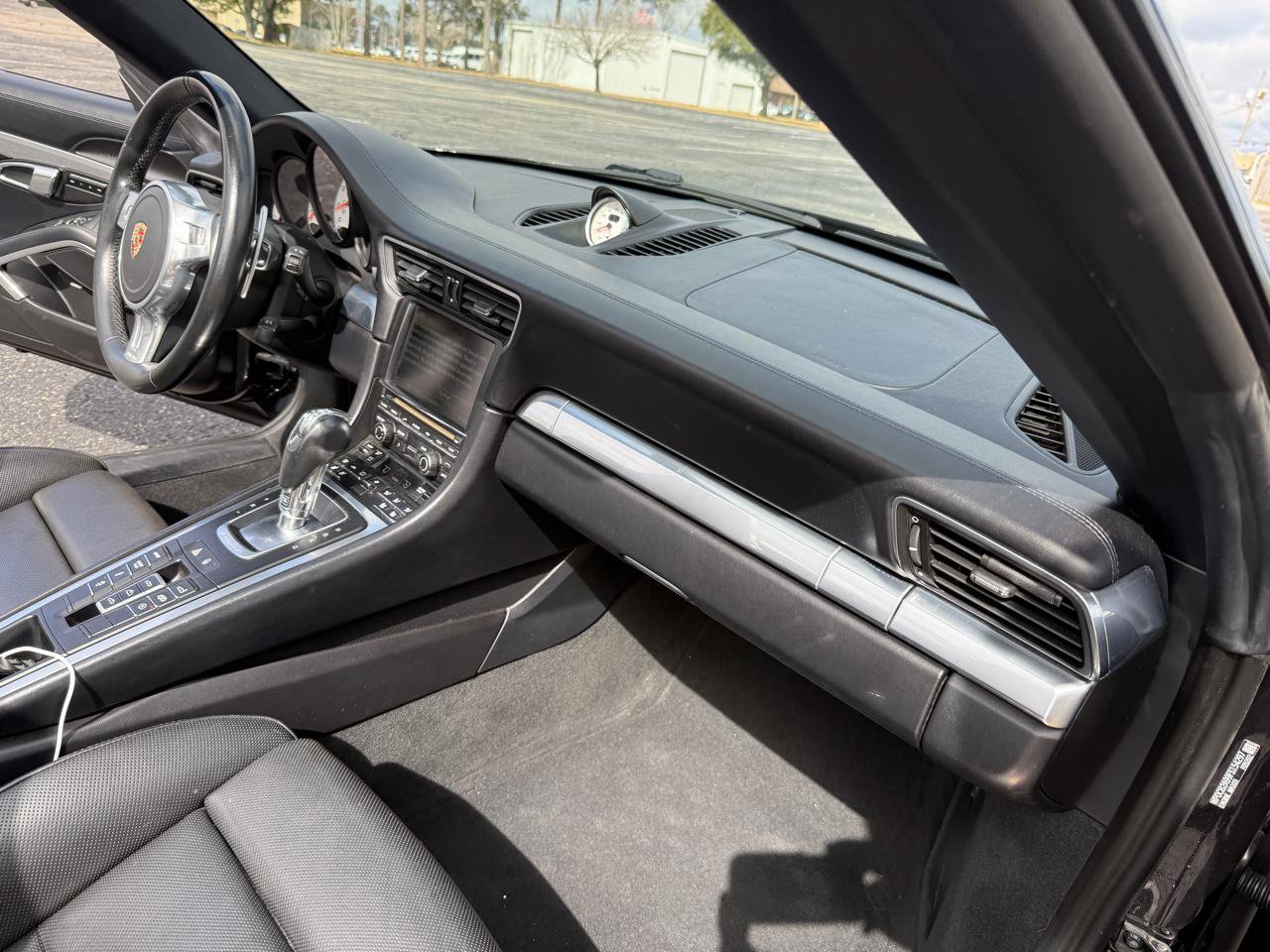 Used 2015 Porsche 911 Carrera S image 27