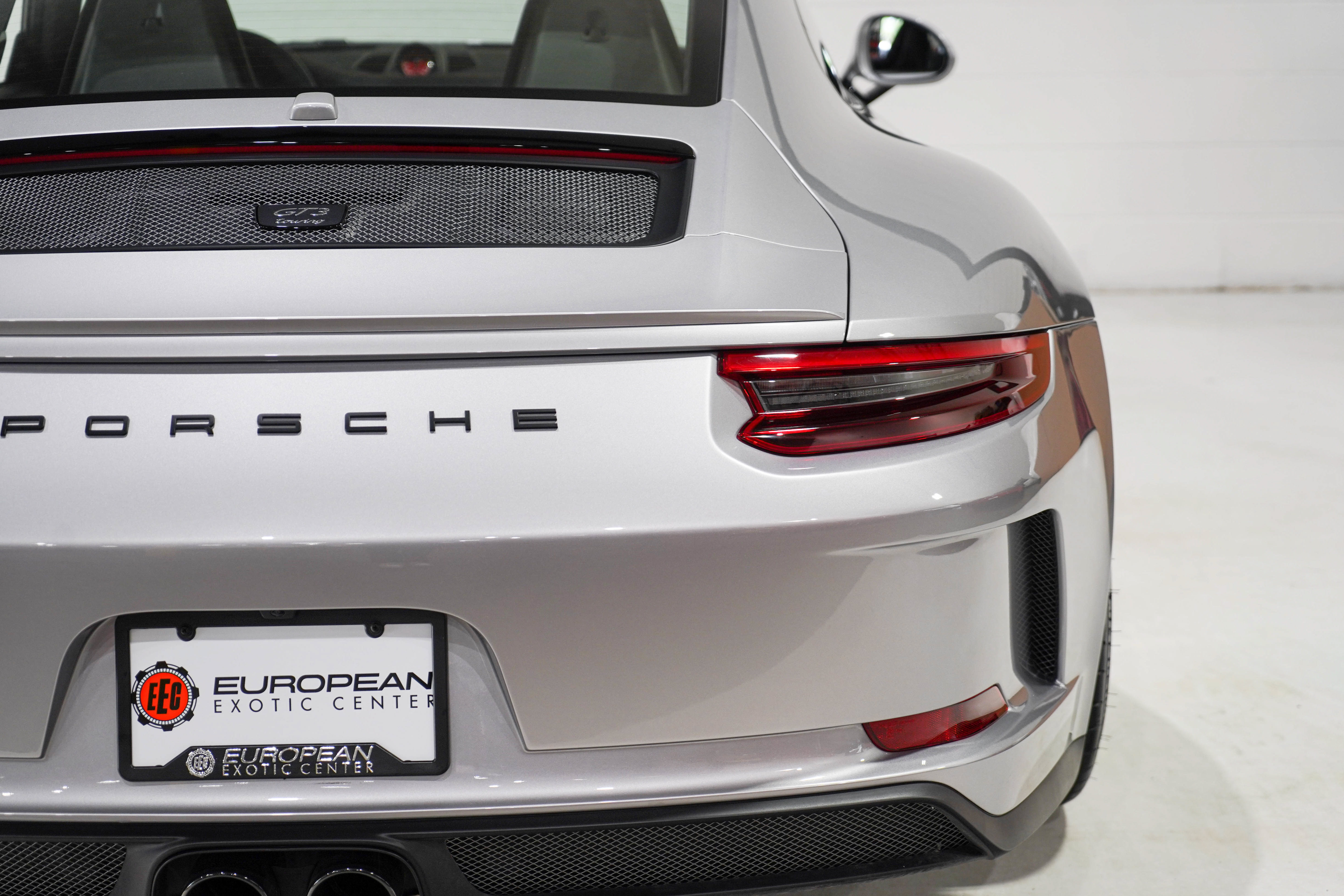 Used 2018 Porsche 911 GT3 RWD image 34