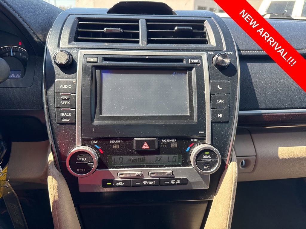 Used 2012 Toyota Camry XLE image 9