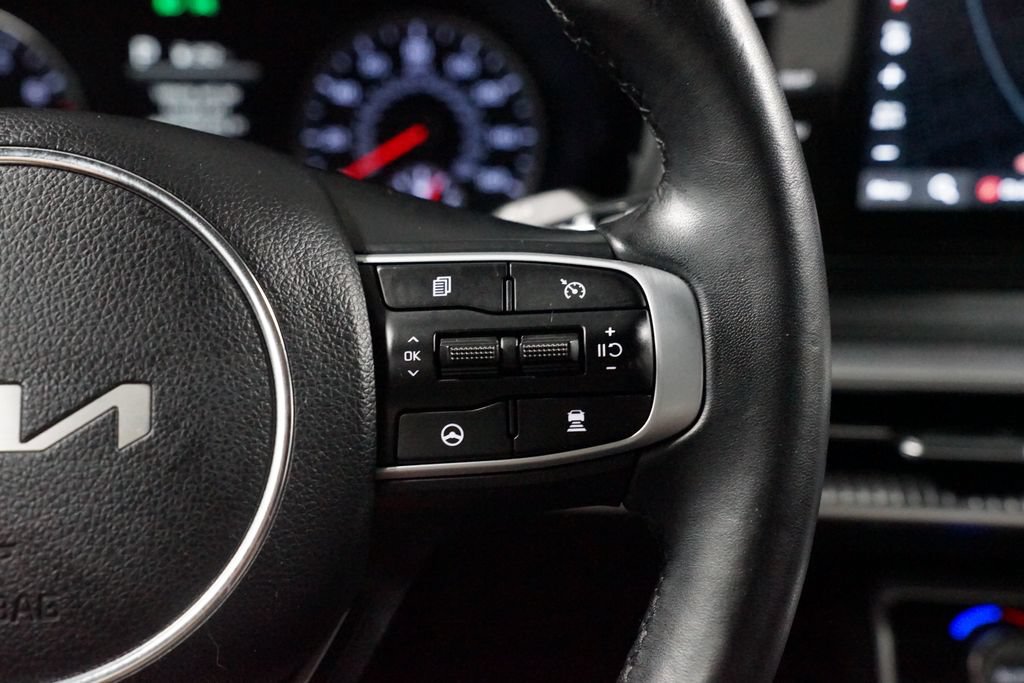 Used 2024 Kia K5 GT-Line AWD/4WD image 13