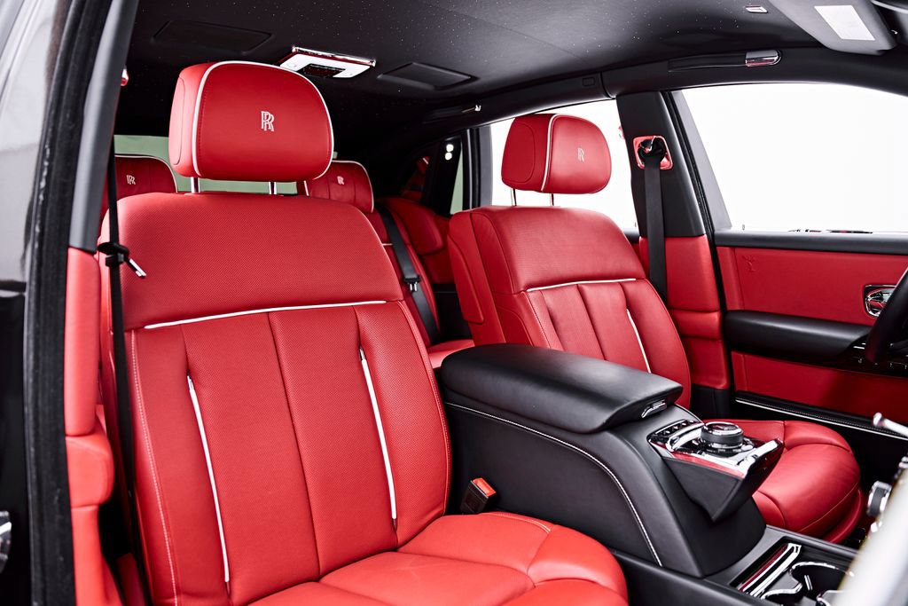 Used 2021 Rolls-Royce Phantom Sedan RWD image 60