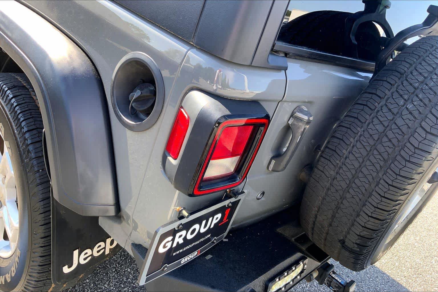 Used 2019 Jeep Wrangler Sport AWD/4WD image 27