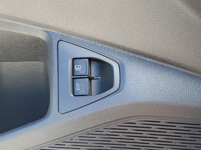 Used 2023 Volkswagen Jetta SE w/ Panoramic Sunroof Package FWD image 23