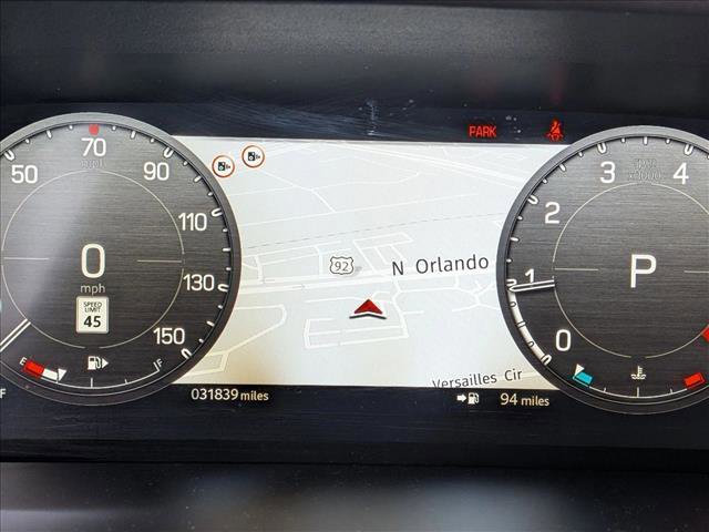 Used 2024 Land Rover Defender 110 S image 10