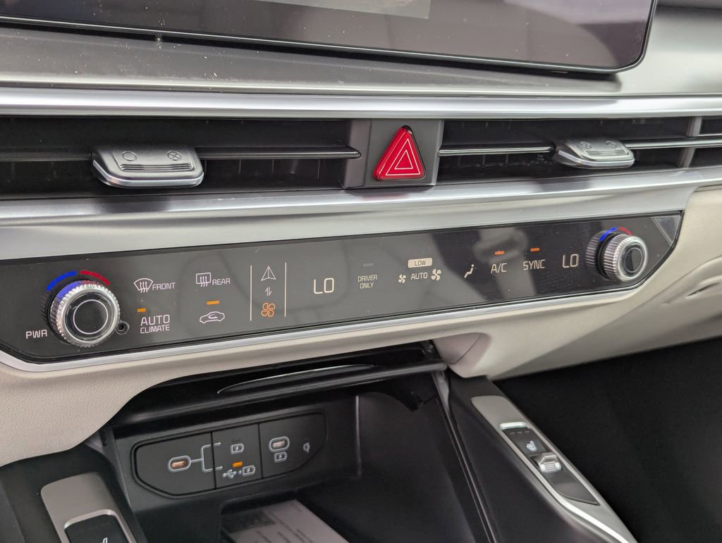 New 2026 Kia Sorento EX image 25