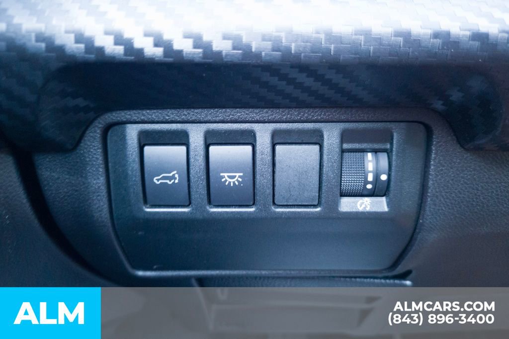 Used 2025 Subaru Ascent Premium AWD/4WD image 32