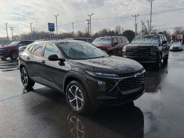 Used 2024 Chevrolet Trax RS FWD image 10