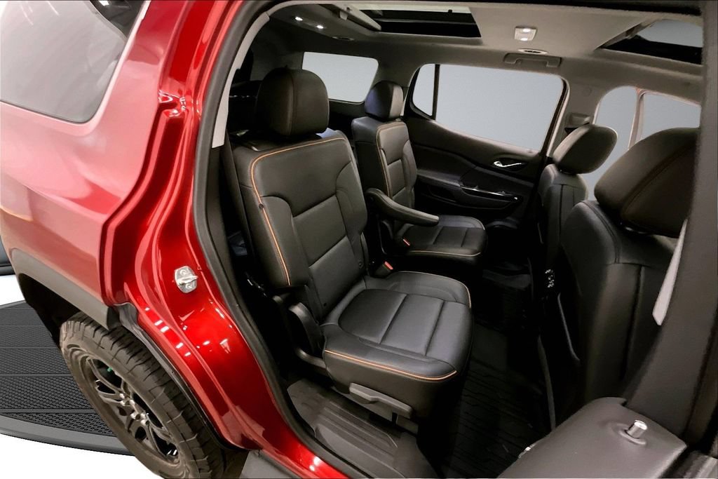 Used 2023 GMC Acadia AT4 w/ Technology Package AWD/4WD image 25