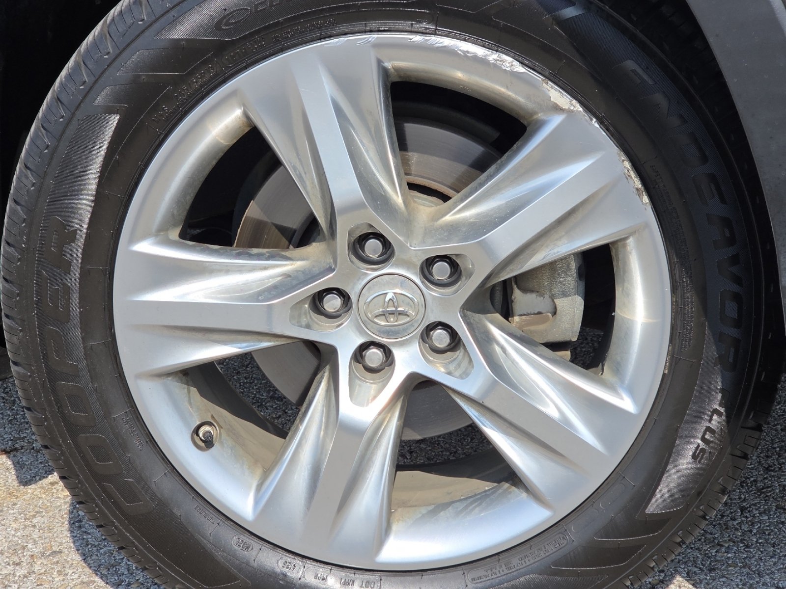 Used 2015 Toyota Highlander Limited Platinum AWD/4WD image 10
