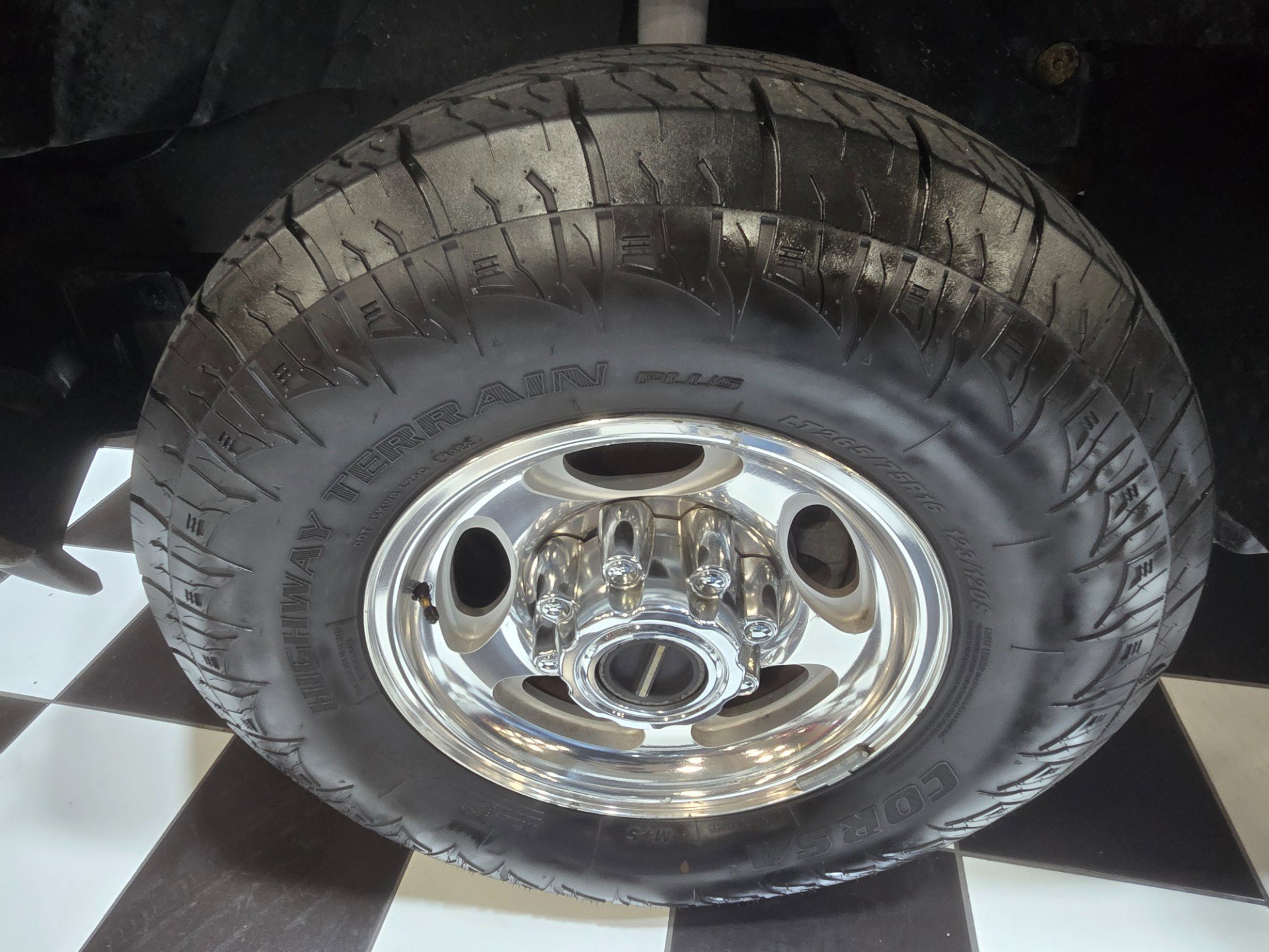 Used 2005 Ford Excursion Limited image 22