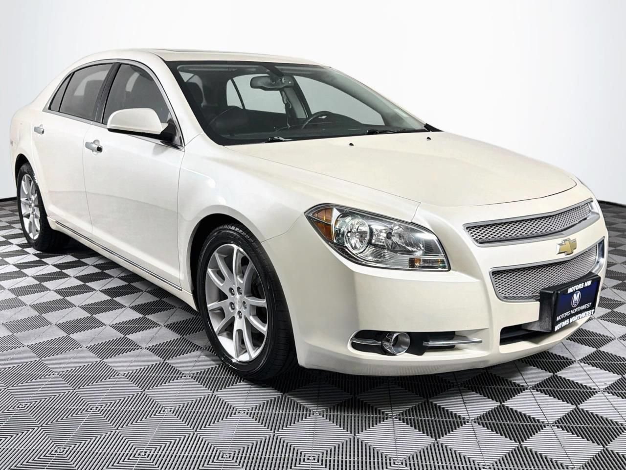 Used 2012 Chevrolet Malibu LTZ FWD image 29