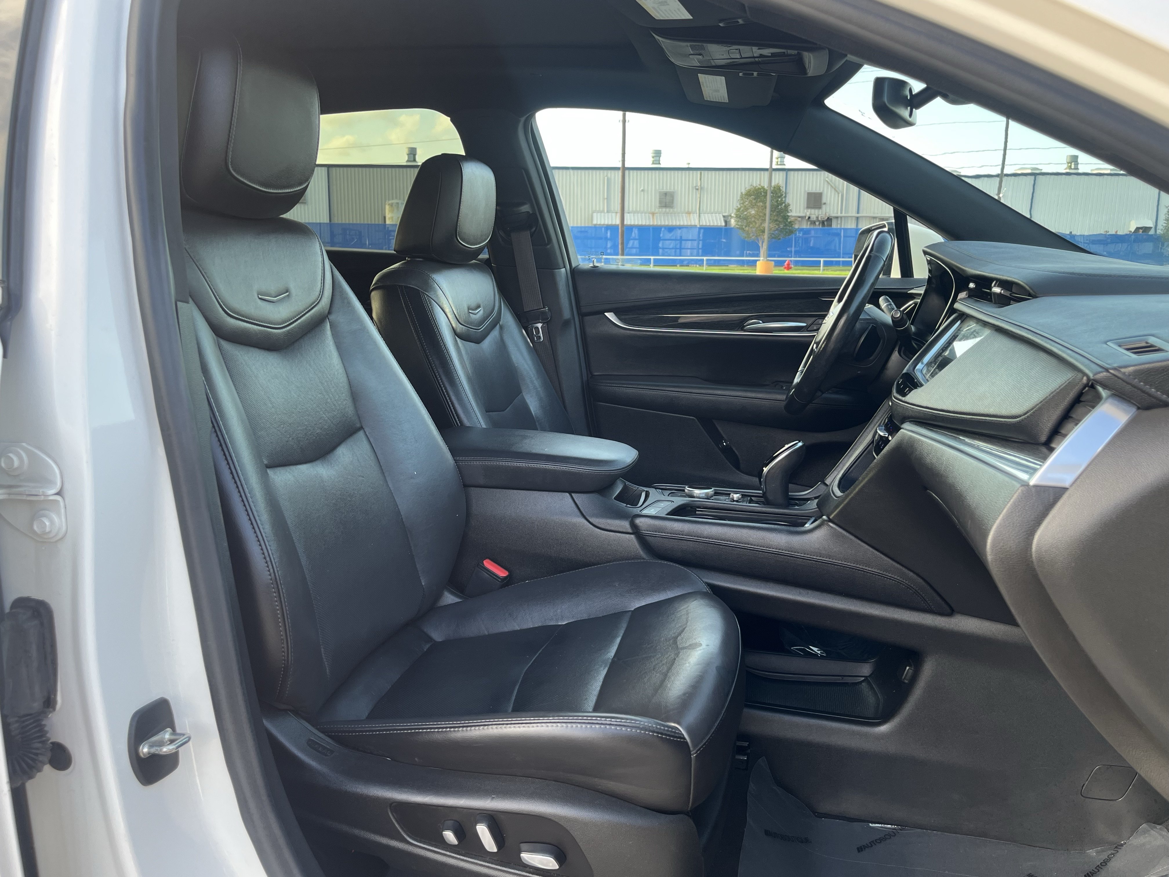 Used 2021 Cadillac XT5 Premium Luxury FWD image 29