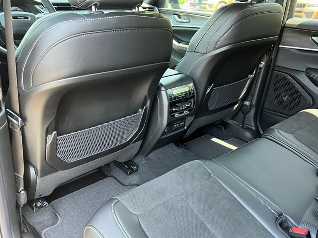 New 2026 Jeep Grand Cherokee L 4WD image 35