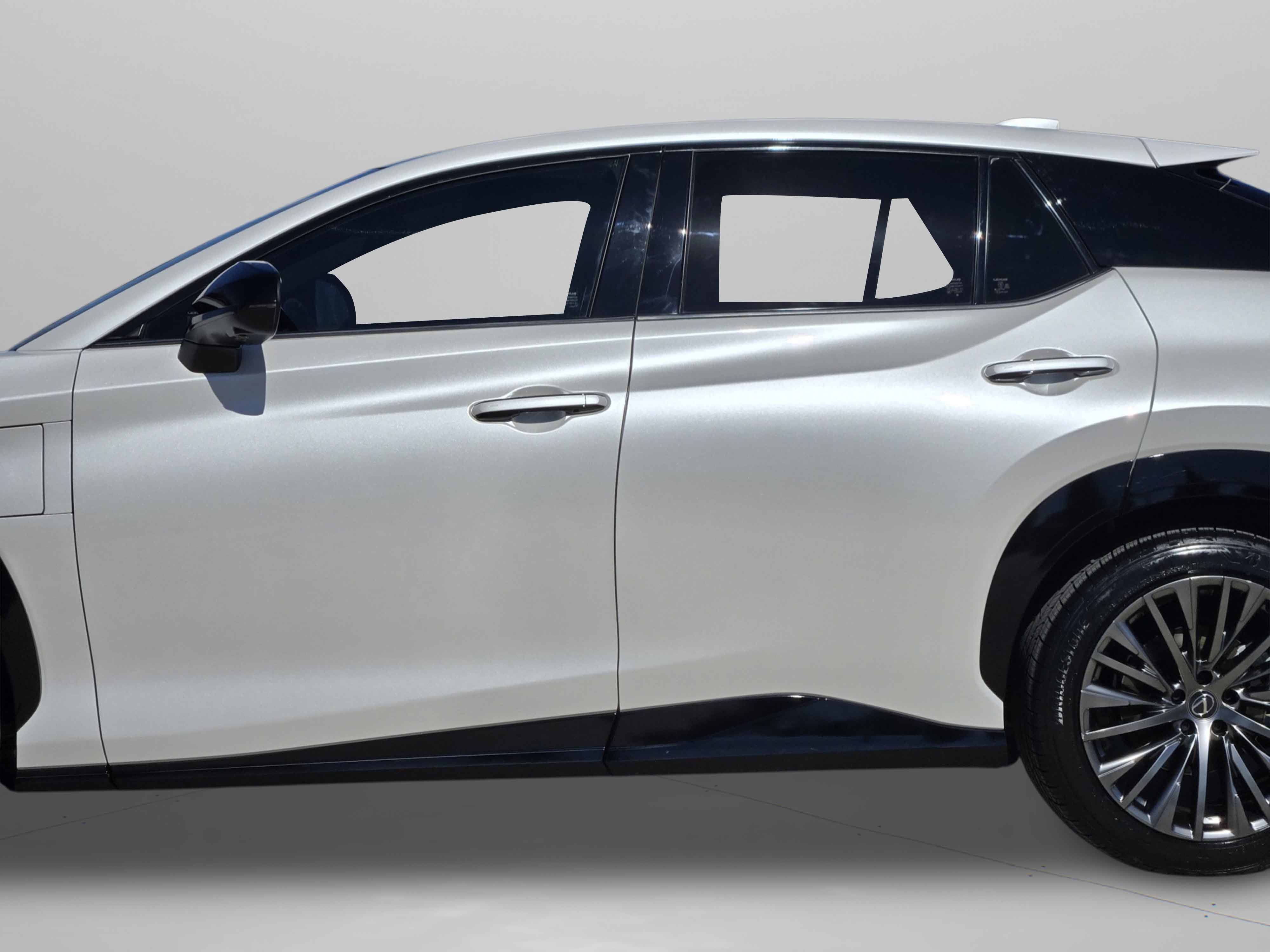 Used 2023 Lexus RZ 450e Premium w/ Accessory Package (Z1) image 33