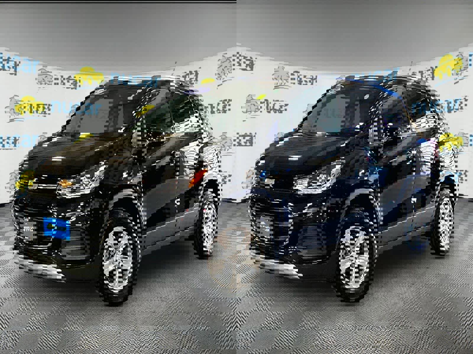 Used 2022 Chevrolet Trax LT w/ LT Convenience Package image 3