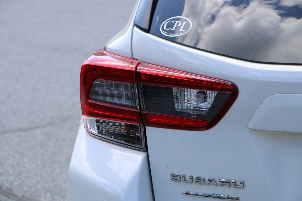 Used 2020 Subaru Crosstrek 2.0i AWD/4WD image 6