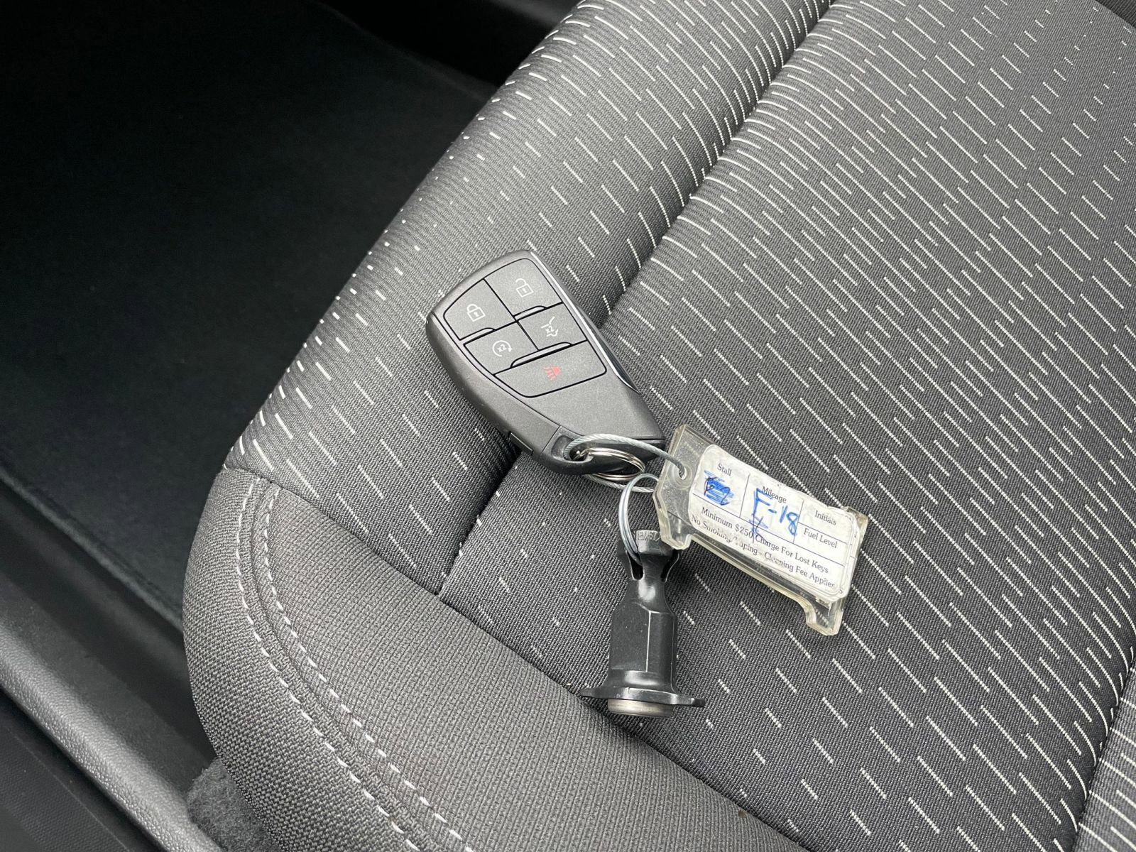 Used 2025 Chevrolet Equinox LT image 22