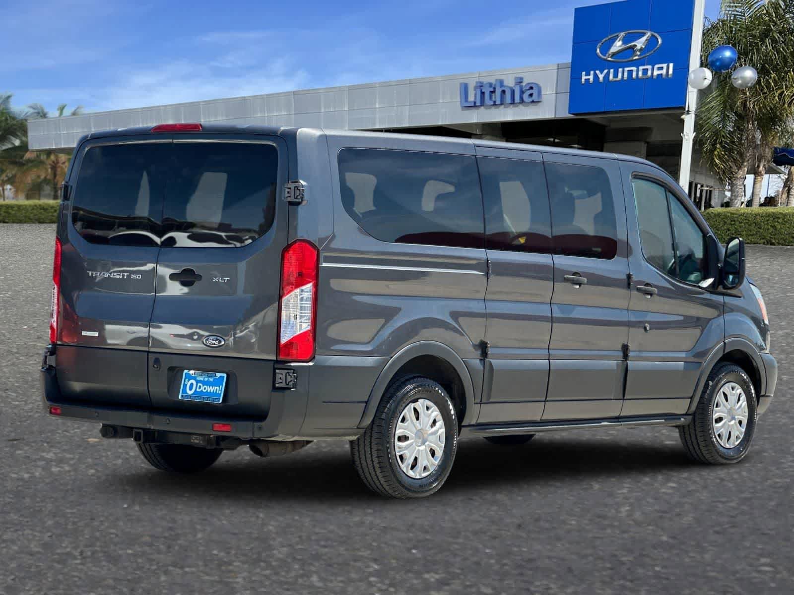 Used 2017 Ford Transit 150 XLT RWD video 3