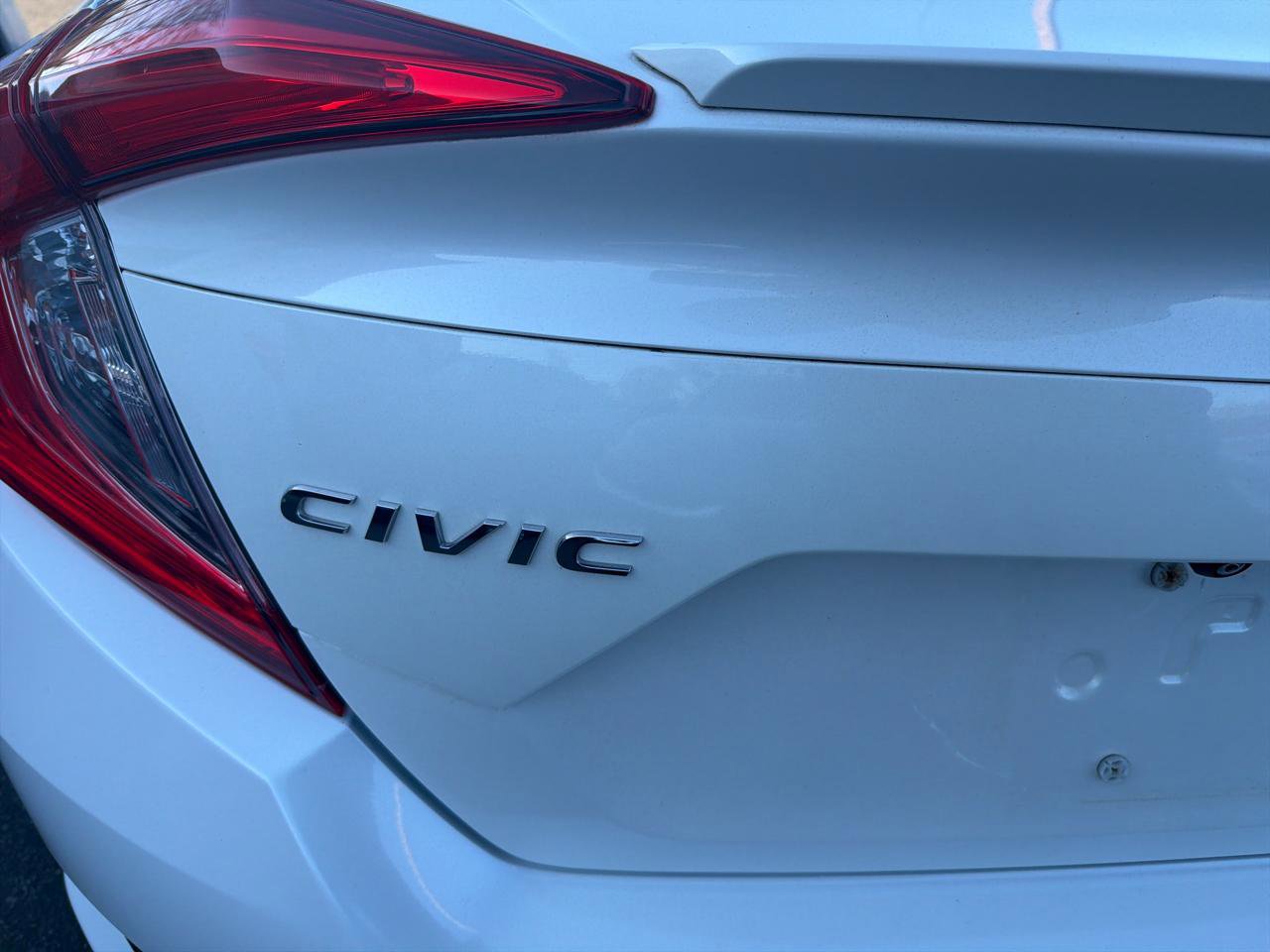 Used 2017 Honda Civic EX-T image 8
