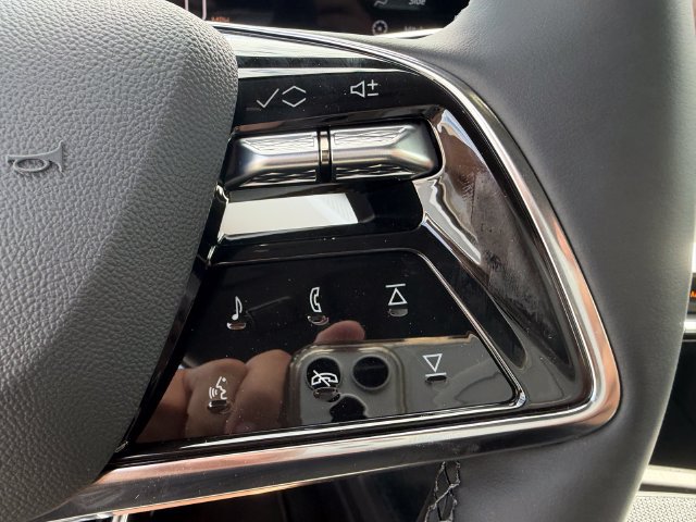 New 2027 Cadillac Optiq Luxury RWD image 15