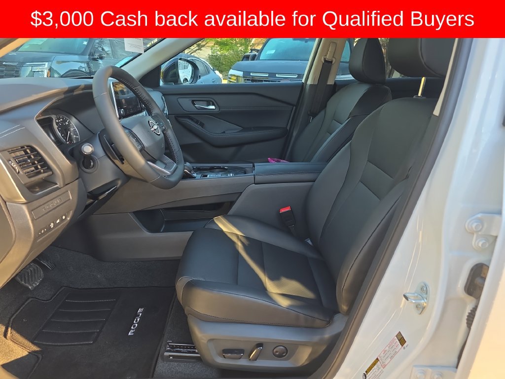 New 2027 Nissan Rogue Dark Armor FWD image 16