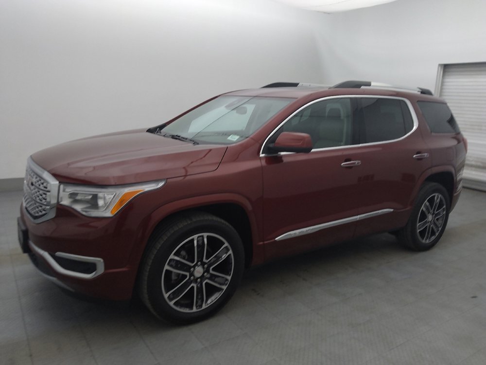 Used 2017 GMC Acadia Denali w/ Technology Package image 2