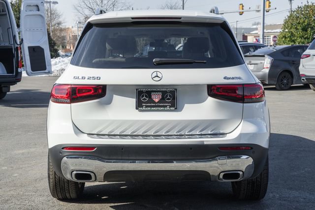 Used 2022 Mercedes-Benz GLB 250 4MATIC image 6