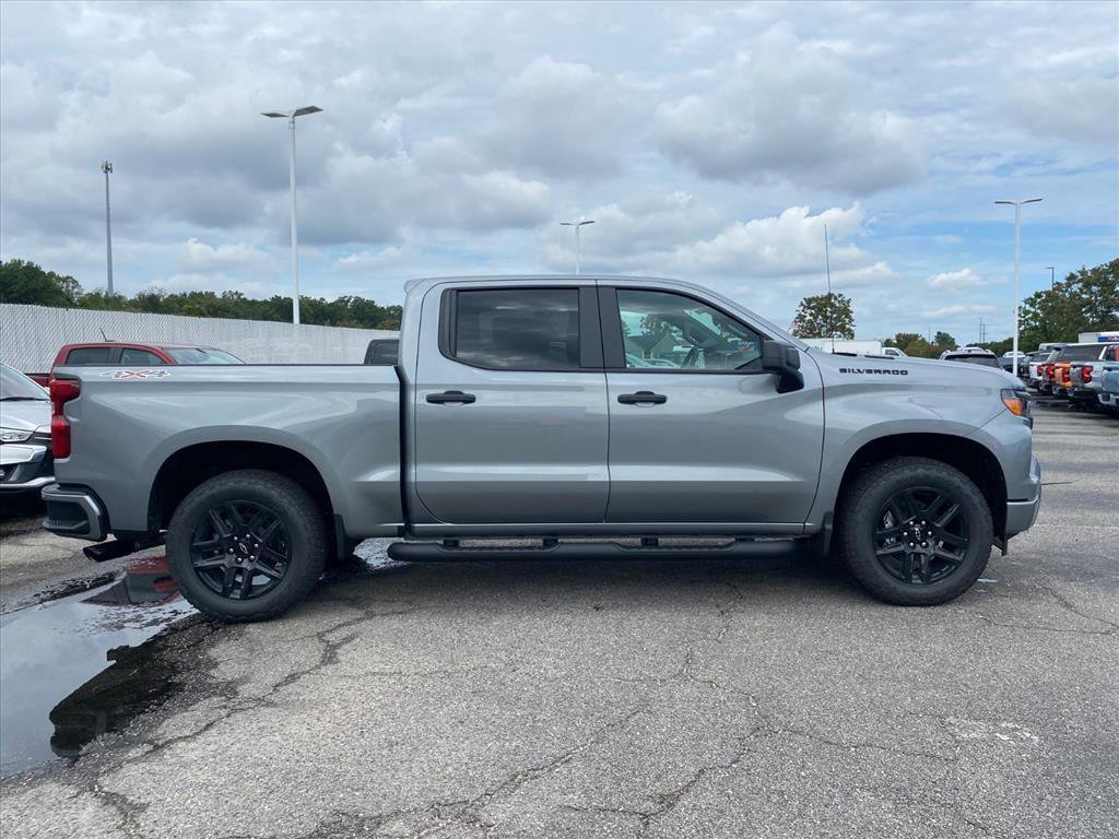 New 2026 Chevrolet Silverado 1500 Custom w/ Turbomax Blackout Package image 2