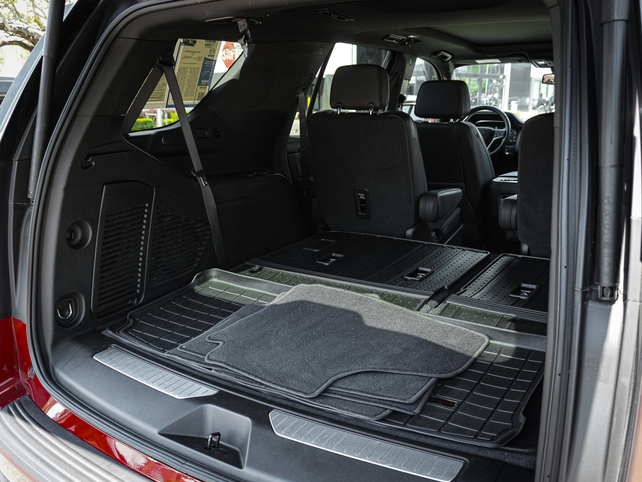 Used 2024 Chevrolet Tahoe RST w/ Luxury Package image 34