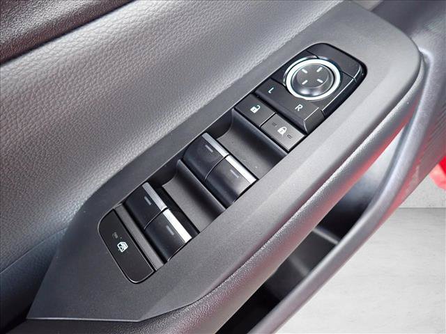 Used 2024 Toyota Prius XLE AWD/4WD image 14