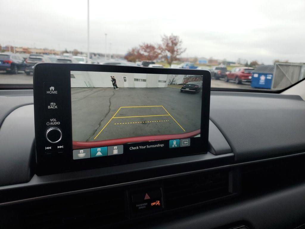 Used 2023 Honda Pilot Touring image 21