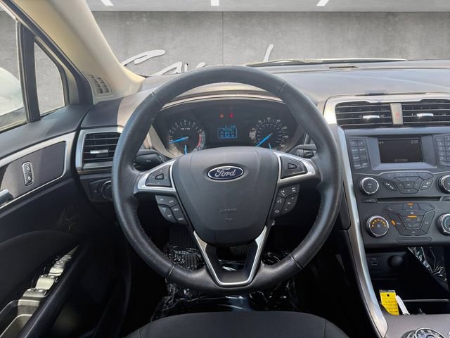 Used 2017 Ford Fusion S w/ Equipment Group 101A FWD image 21