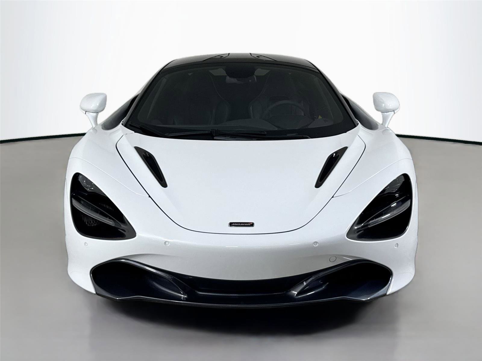 Used 2018 McLaren 720S image 11