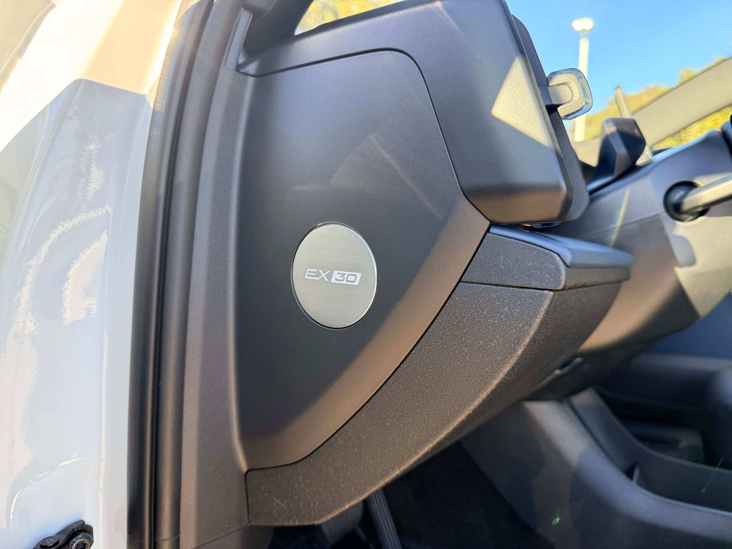 New 2026 Volvo EX30 Cross Country Ultra AWD/4WD image 13