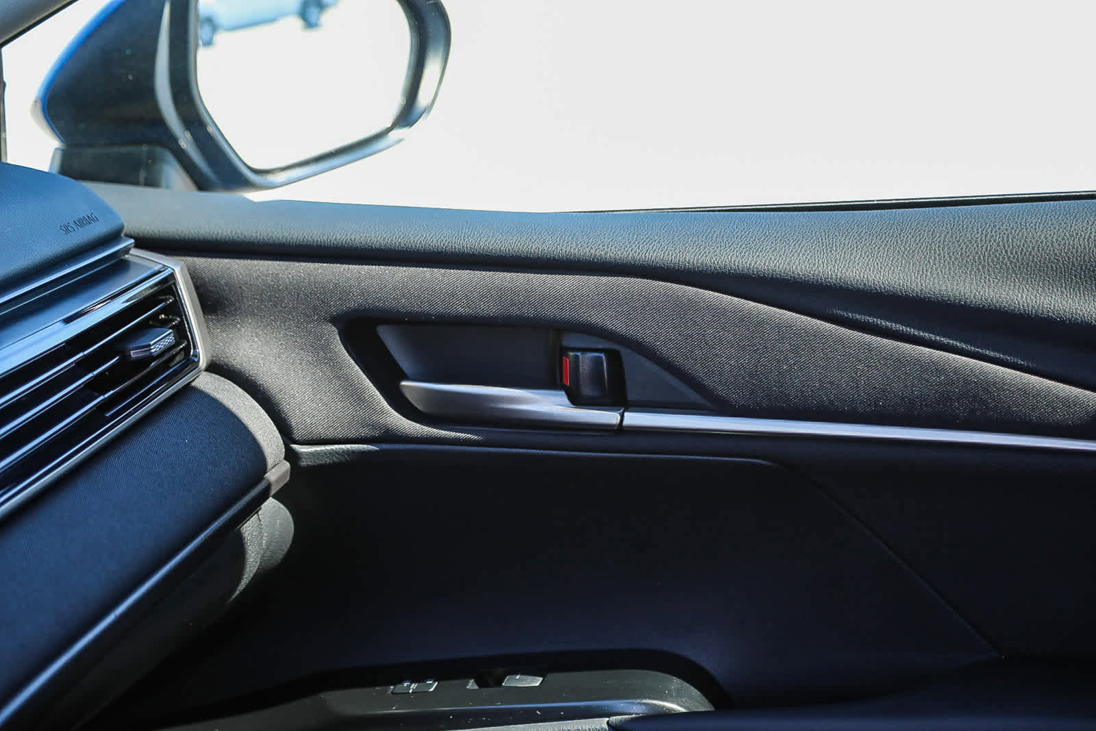 Certified 2025 Toyota Camry LE w/ Convenience Package image 22